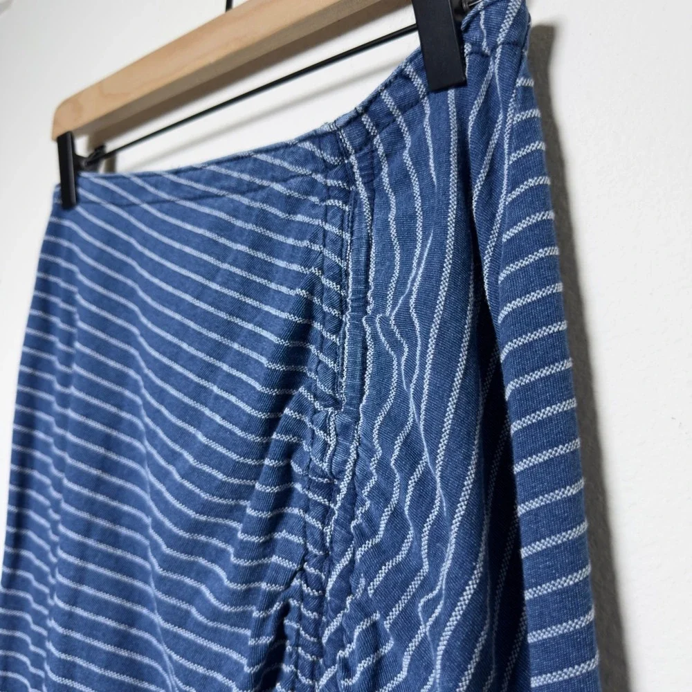 Pilcro Anthropologie Women Midi Skirt 6 Blue Striped Ruched Pull On Side Slit - Picture 7 of 10